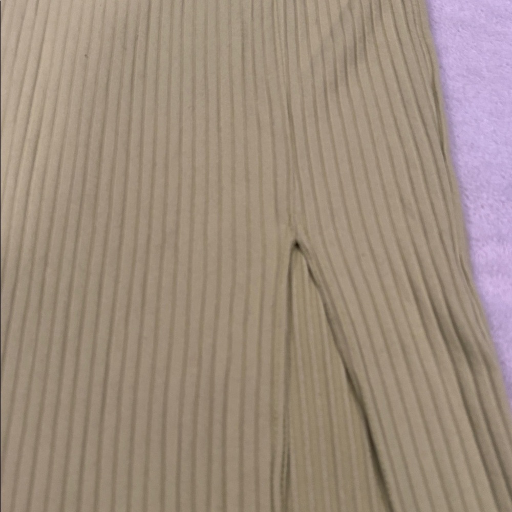 ⭐️ 2/$10 - Another Reason Ribbed Split Maxi Skirt in Light Green - Picture 2 of 3
